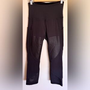 Lululemon Black Cropped Leggings High Rise Pocket Moto Ribbed Detail size 6
